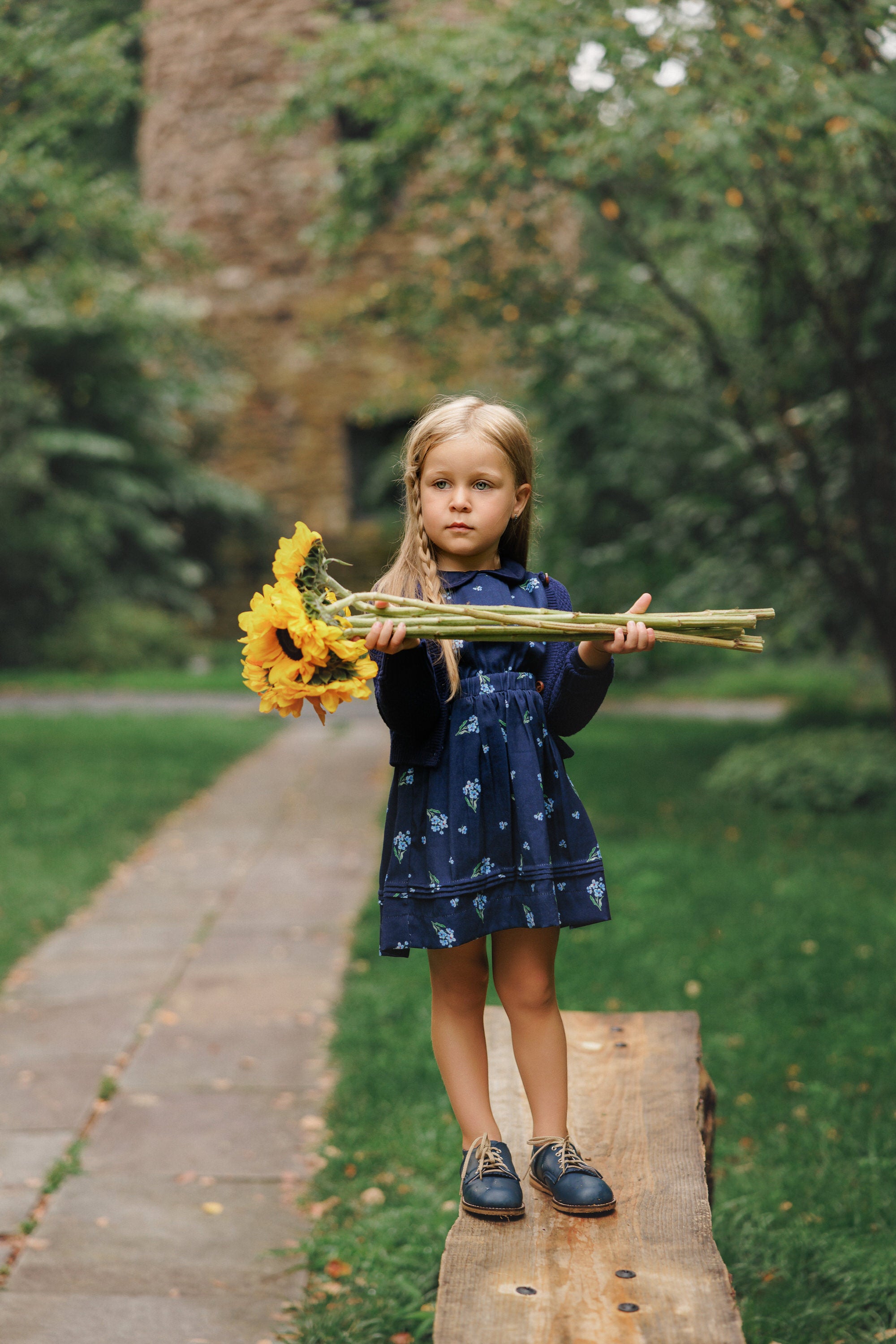 REGAL FLORAL PINAFORE